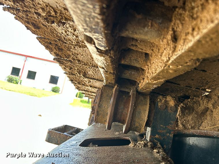 image for item DT4919 2020 Hyundai HX330L excavator