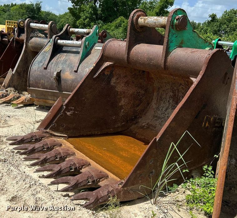 image for item DT4919 2020 Hyundai HX330L excavator