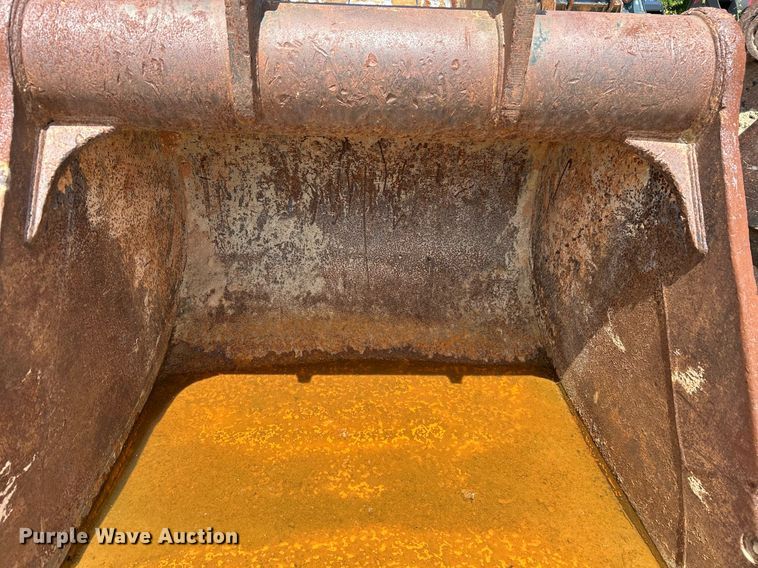 image for item DT4919 2020 Hyundai HX330L excavator