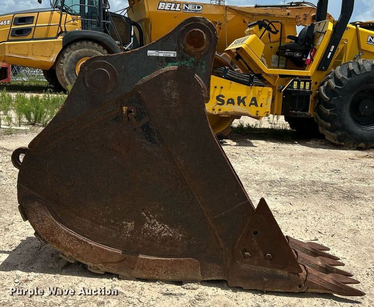 image for item DT4919 2020 Hyundai HX330L excavator