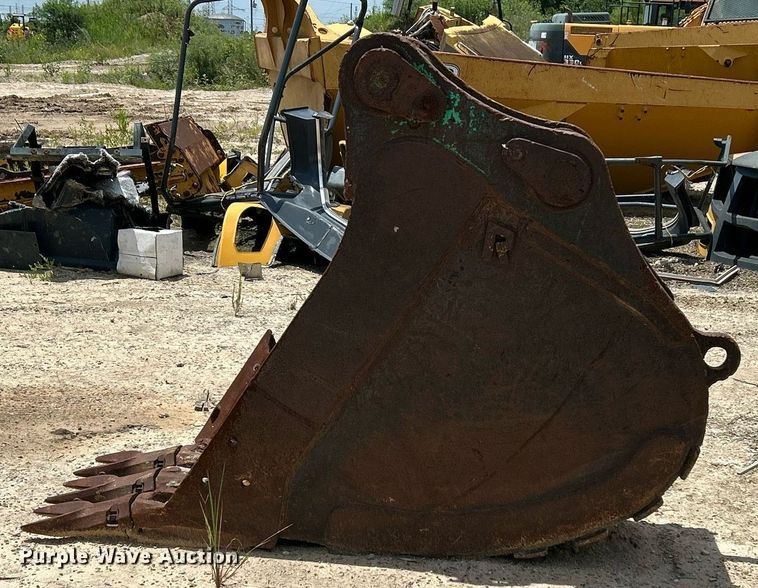 image for item DT4919 2020 Hyundai HX330L excavator