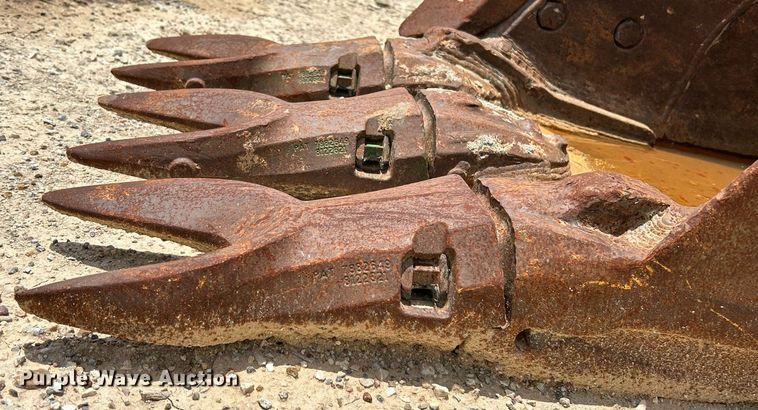 image for item DT4919 2020 Hyundai HX330L excavator