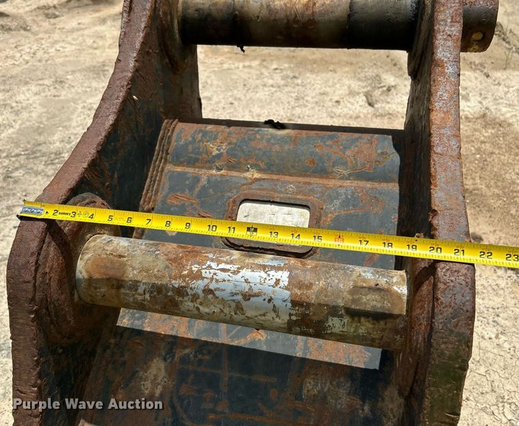 image for item DT4919 2020 Hyundai HX330L excavator