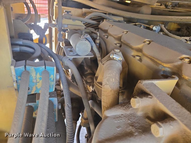 image for item DT4923 1998 Caterpillar CB-634C double drum vibratory roller