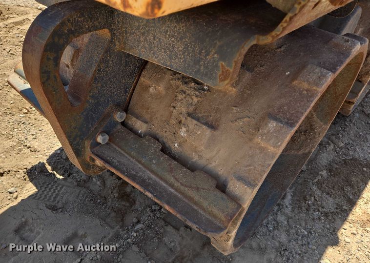 image for item DT4924 Stone TR24R trench compactor