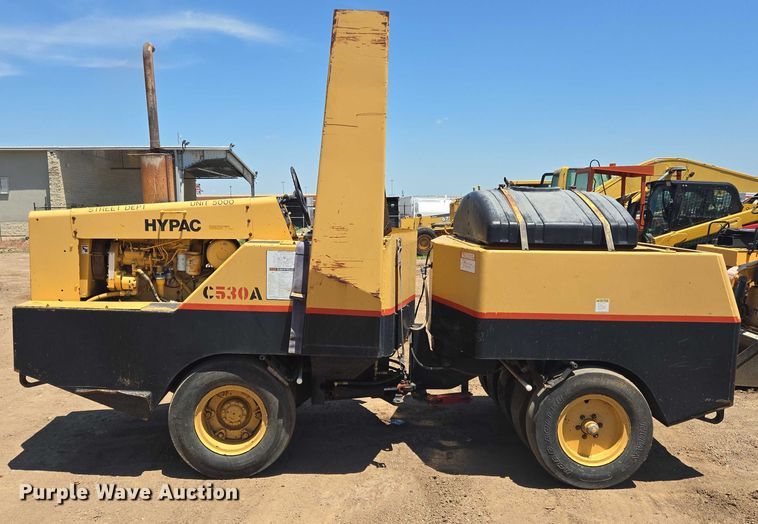 image for item DT4926 Hypac C530A pneumatic roller