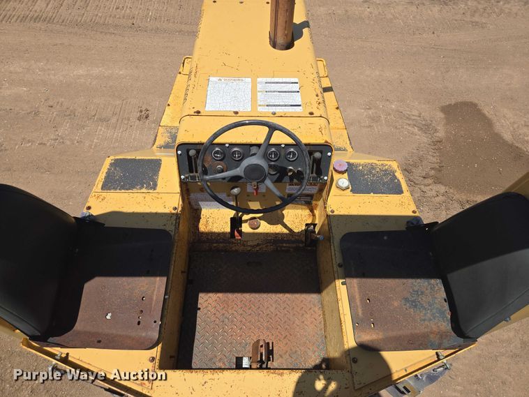 image for item DT4926 Hypac C530A pneumatic roller