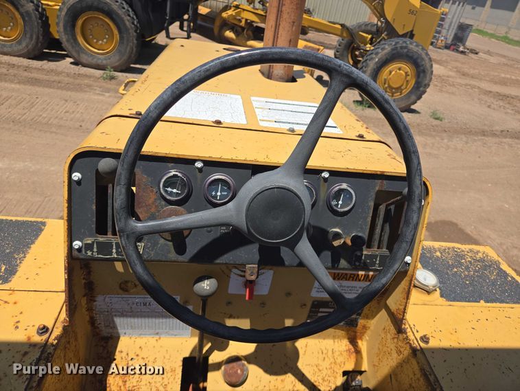 image for item DT4926 Hypac C530A pneumatic roller