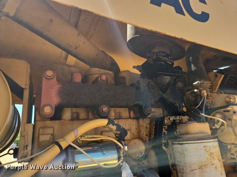 image for item DT4926 Hypac C530A pneumatic roller