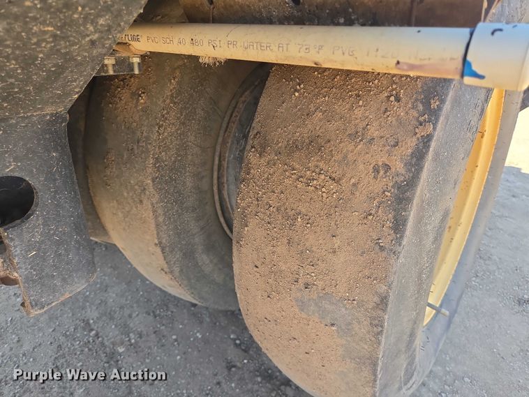 image for item DT4926 Hypac C530A pneumatic roller