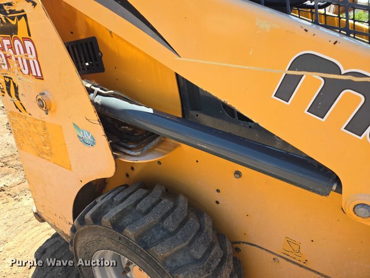 image for item DT4927 2017 Mustang 1650R skid steer loader