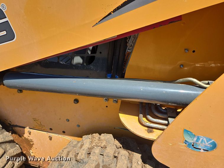 image for item DT4927 2017 Mustang 1650R skid steer loader