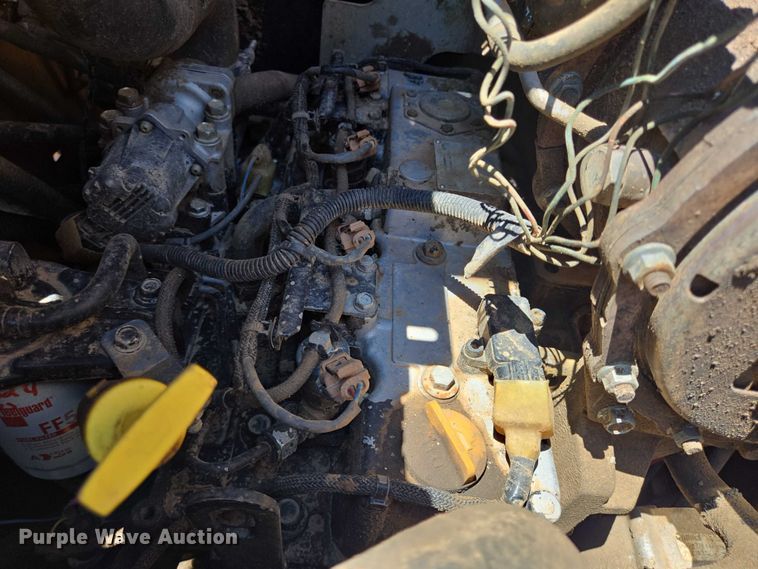 image for item DT4927 2017 Mustang 1650R skid steer loader