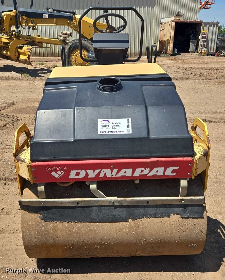 image for item DT4928 1998 DynaPac CC122 double drum vibratory roller