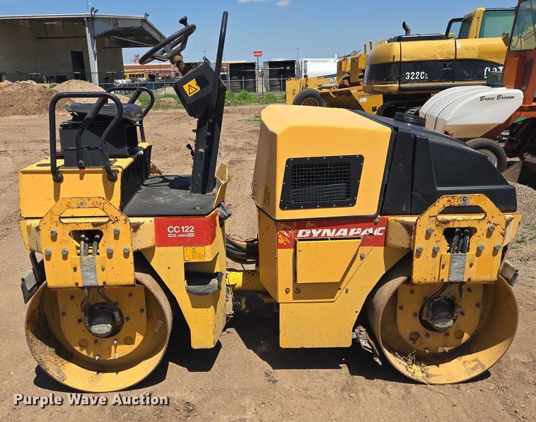 image for item DT4928 1998 DynaPac CC122 double drum vibratory roller