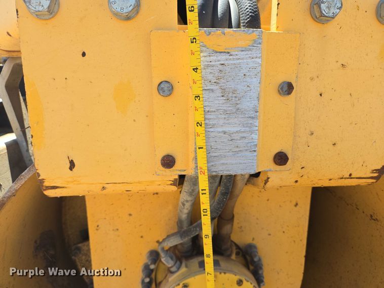 image for item DT4928 1998 DynaPac CC122 double drum vibratory roller