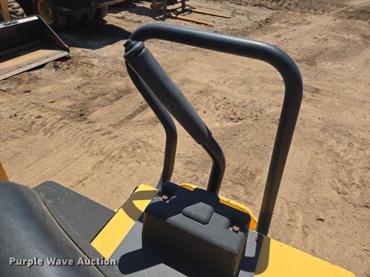 image for item DT4928 1998 DynaPac CC122 double drum vibratory roller