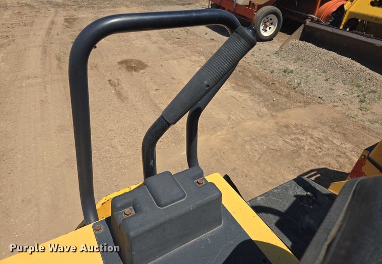 image for item DT4928 1998 DynaPac CC122 double drum vibratory roller