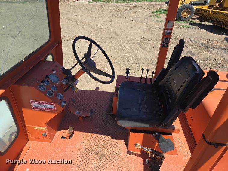 image for item DT4929 1998 Broce RJ350 broom