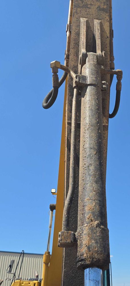 image for item DT4932 2004 Caterpillar 322C L long reach excavator