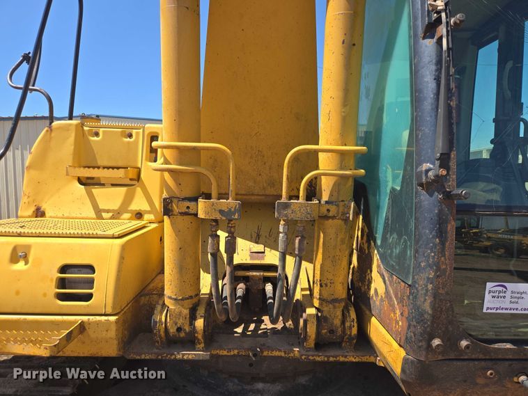 image for item DT4932 2004 Caterpillar 322C L long reach excavator