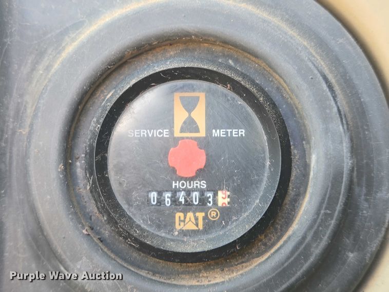 image for item DT4932 2004 Caterpillar 322C L long reach excavator