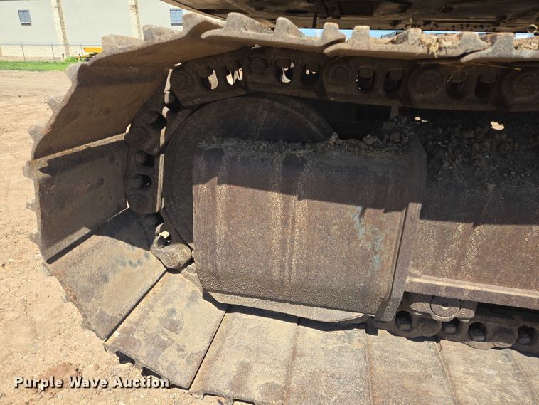 image for item DT4932 2004 Caterpillar 322C L long reach excavator