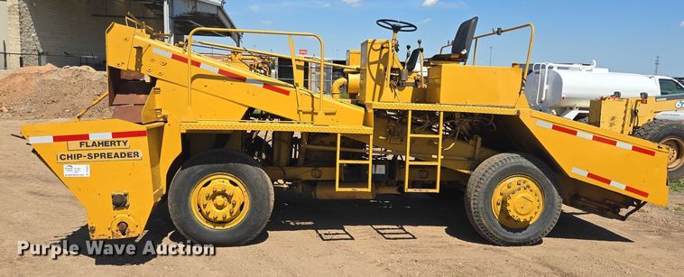 image for item DT4933 Flaherty SPK-H chip spreader