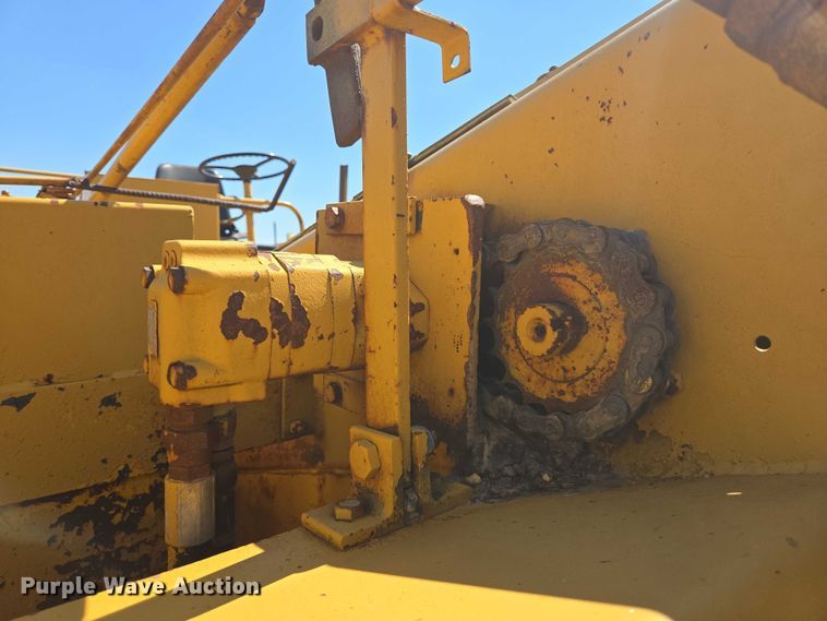 image for item DT4933 Flaherty SPK-H chip spreader