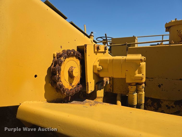 image for item DT4933 Flaherty SPK-H chip spreader