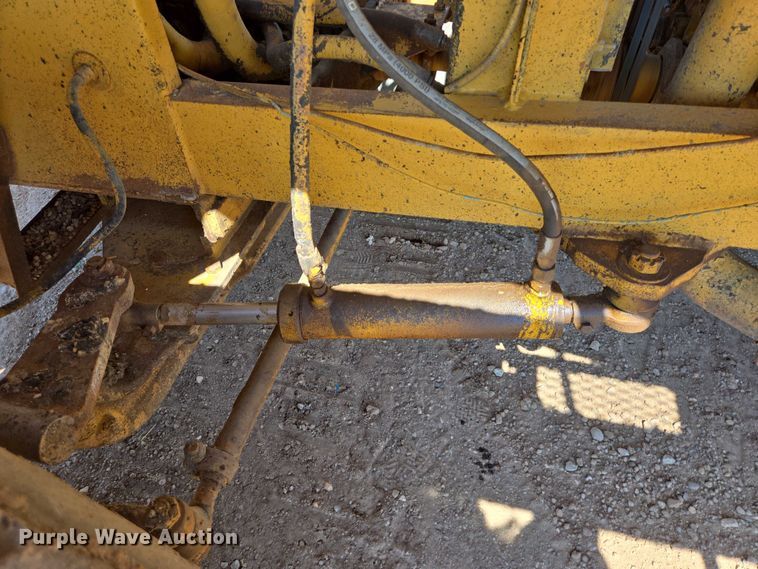 image for item DT4933 Flaherty SPK-H chip spreader