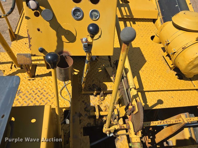 image for item DT4933 Flaherty SPK-H chip spreader