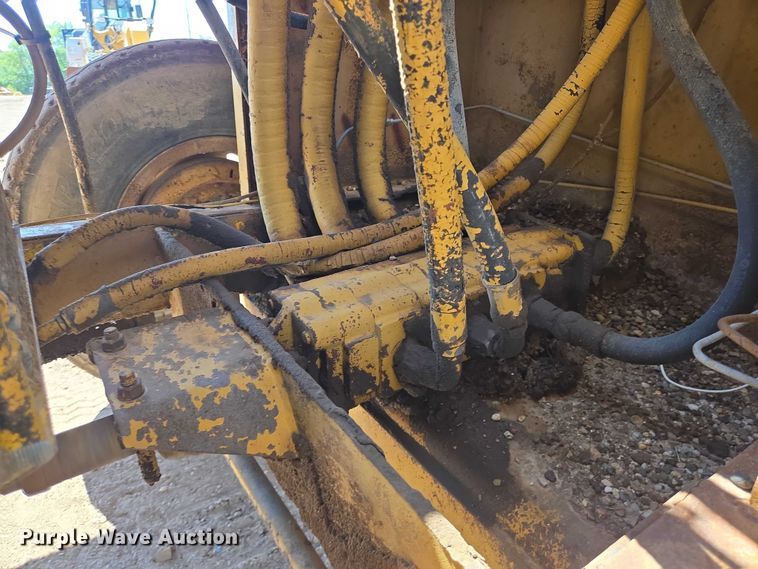 image for item DT4933 Flaherty SPK-H chip spreader