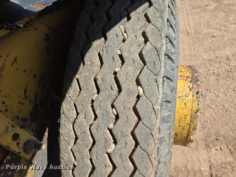 image for item DT4933 Flaherty SPK-H chip spreader