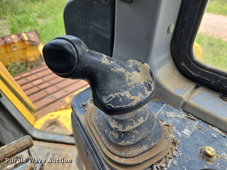 image for item DT4943 2012 Komatsu D65PX-17 dozer