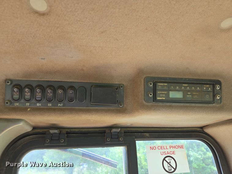 image for item DT4943 2012 Komatsu D65PX-17 dozer