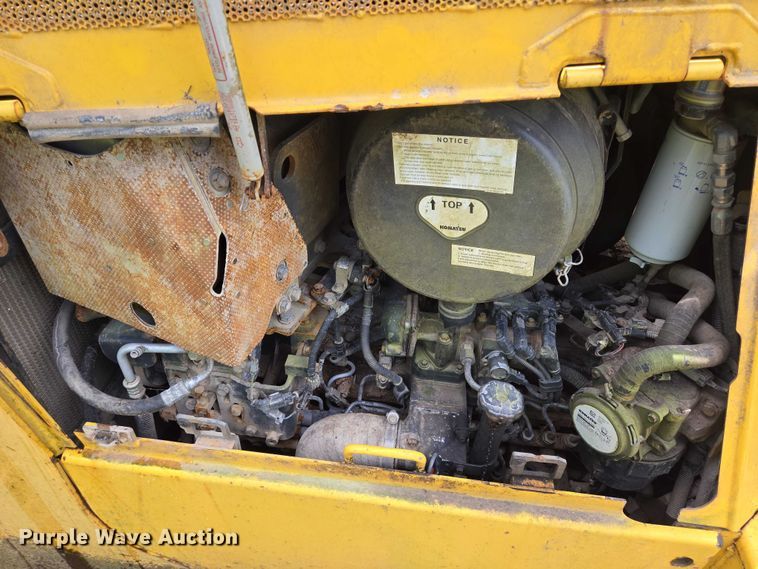 image for item DT4943 2012 Komatsu D65PX-17 dozer