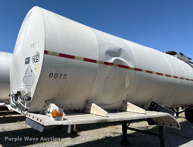 image for item DT6629 1980 Trailmobile T20I-42AG tank trailer