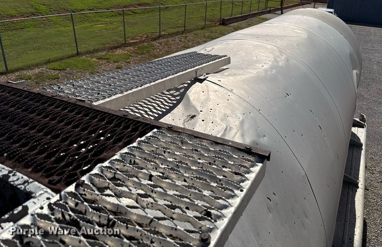 image for item DT6629 1980 Trailmobile T20I-42AG tank trailer