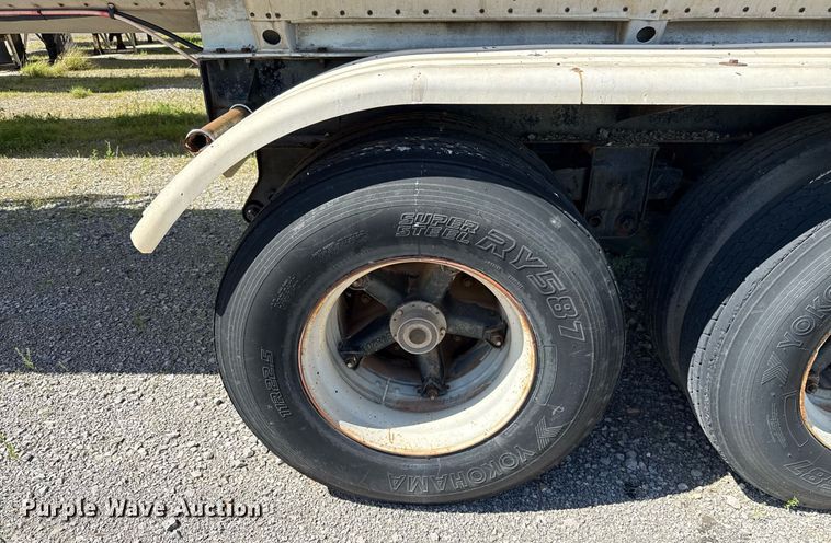 image for item DT6629 1980 Trailmobile T20I-42AG tank trailer