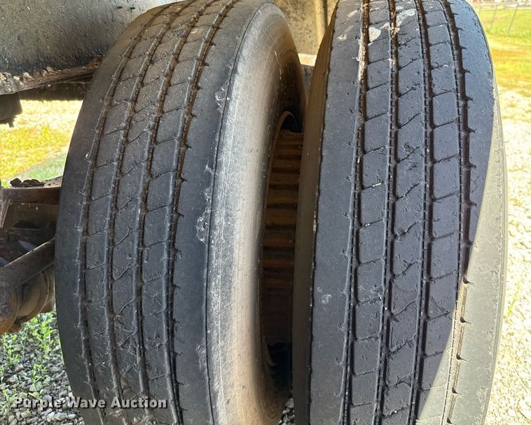 image for item DT6629 1980 Trailmobile T20I-42AG tank trailer