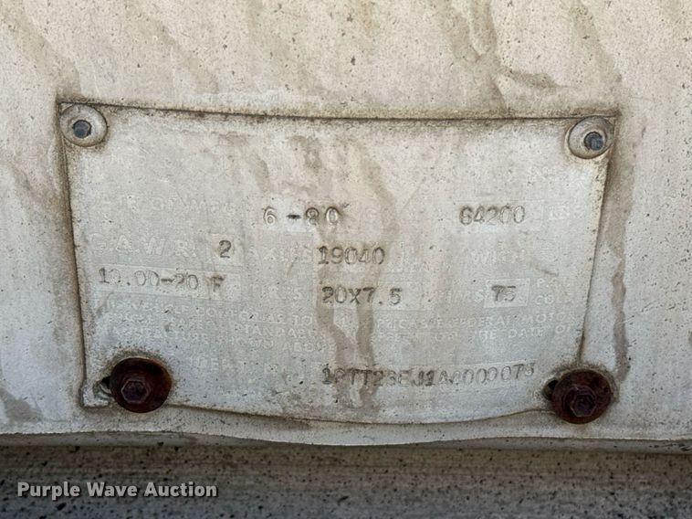 image for item DT6629 1980 Trailmobile T20I-42AG tank trailer