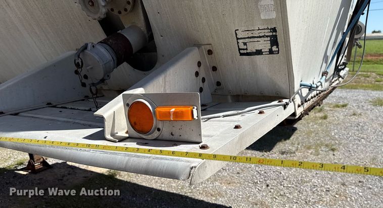 image for item DT6631 1992 Harmon Tank Company 1N11S1 tank trailer