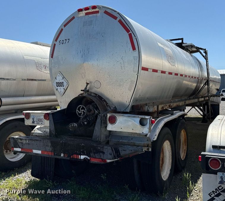 image for item DT6632 1990 Acro Trailers Tank tank trailer