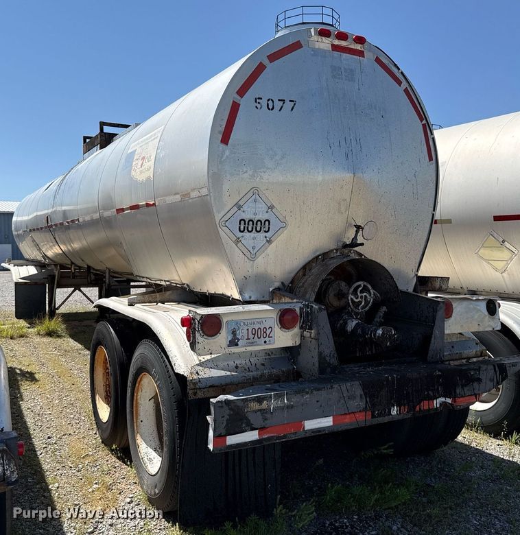 image for item DT6632 1990 Acro Trailers Tank tank trailer