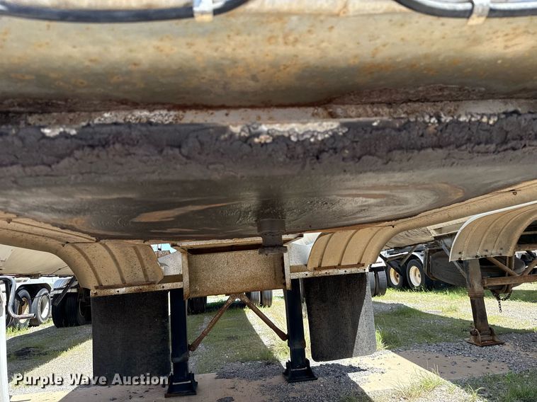 image for item DT6632 1990 Acro Trailers Tank tank trailer