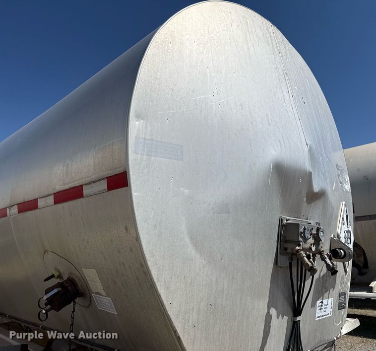 image for item DT6632 1990 Acro Trailers Tank tank trailer