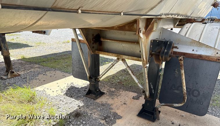 image for item DT6632 1990 Acro Trailers Tank tank trailer