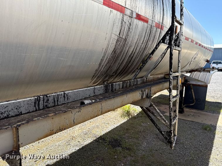 image for item DT6632 1990 Acro Trailers Tank tank trailer