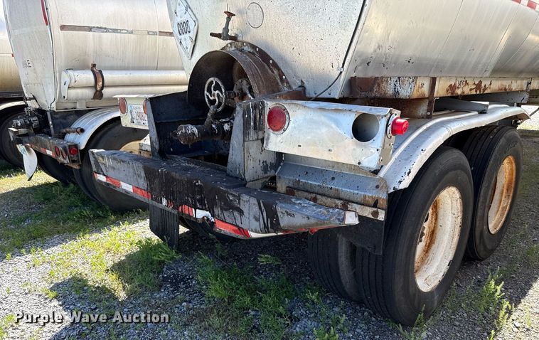 image for item DT6632 1990 Acro Trailers Tank tank trailer